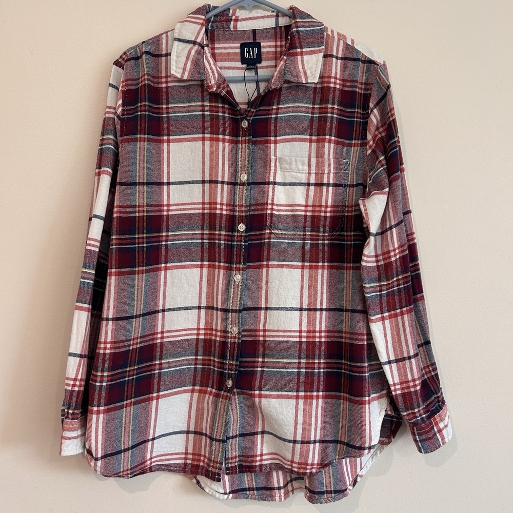 GAP Flannel Shirt Button Up Womens Sz L Red Plaid Long Sleeve 100% Cotton